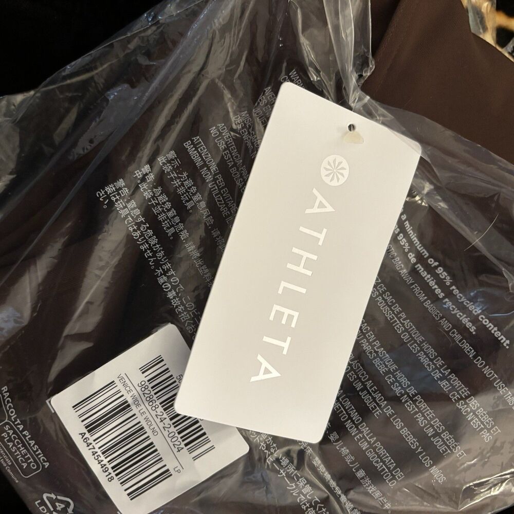 NWT Athleta Venice High Rise Wide Leg Pant Woodland Brown Large Petite UPF 40 - Picture 9 of 10